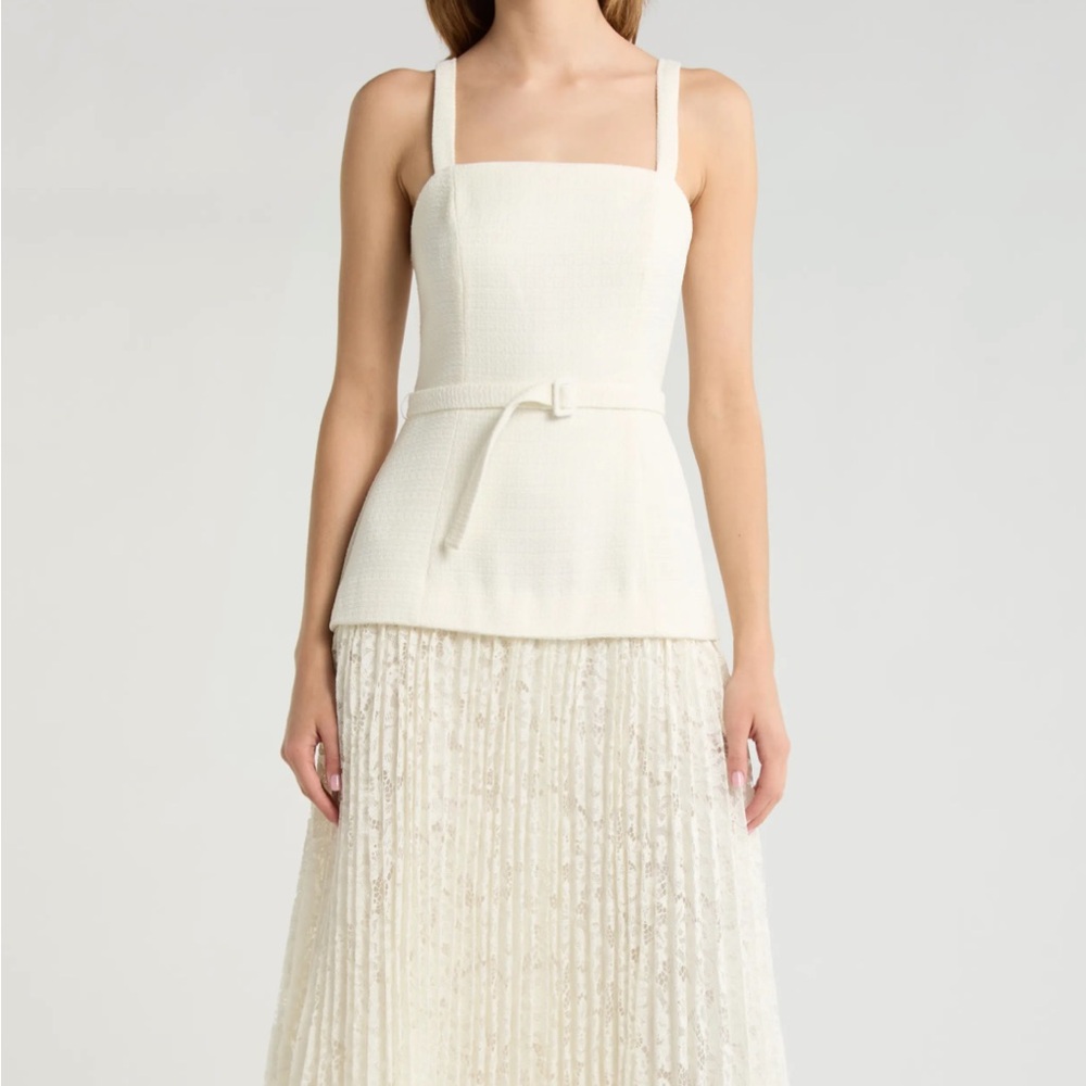 ASTR the Label Caitlin Sleeveless Dress